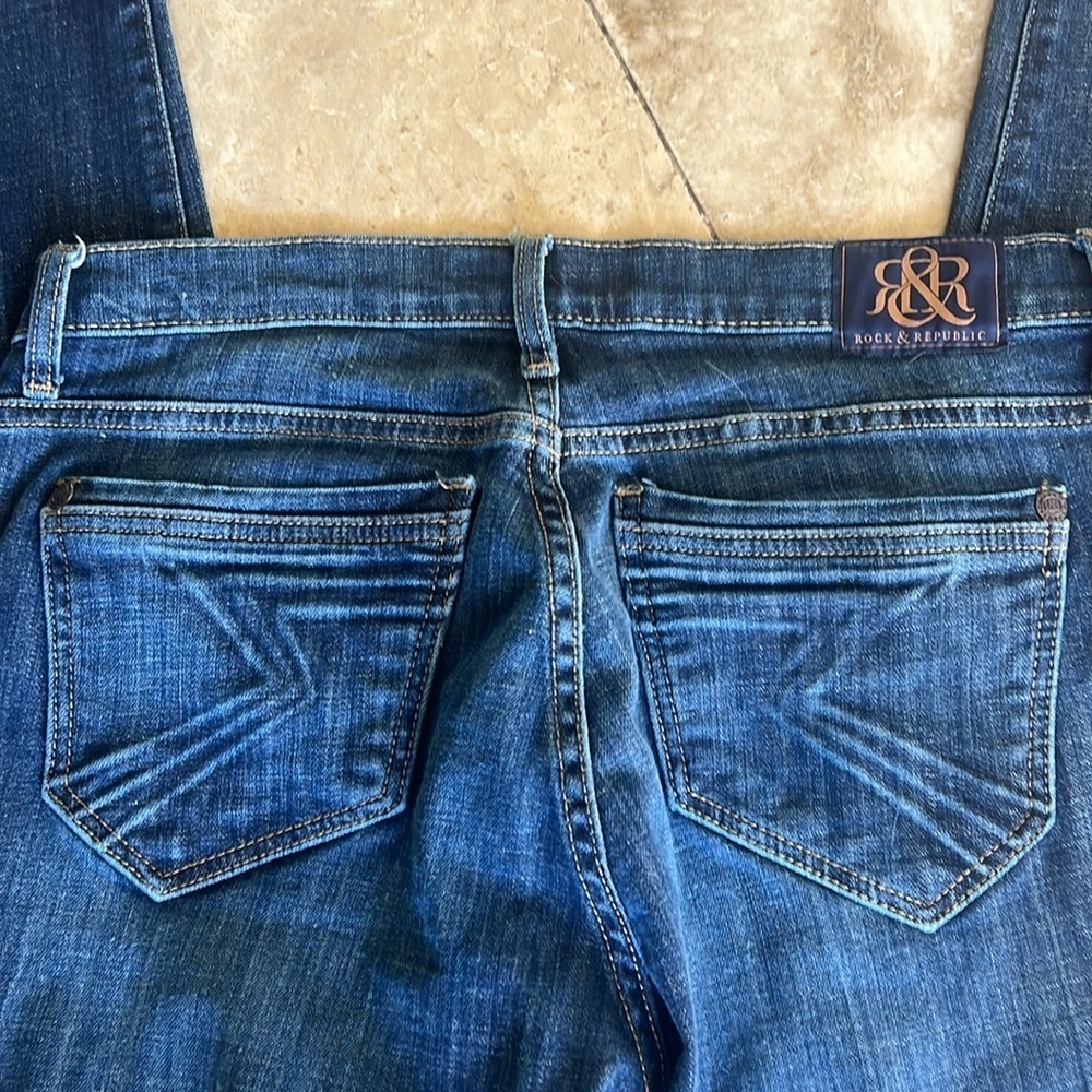 Rock and Republic ladies jeans 10. Perfect condition No stains or imperfections - Picture 3 of 13